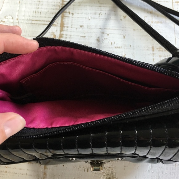 Coach purse - Picture 2 of 4