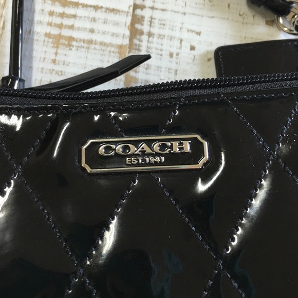 Coach purse - Picture 4 of 4