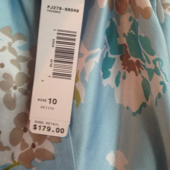 Pendleton Dress - Picture 4 of 4