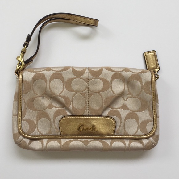 Coach Clutch/Wristlet