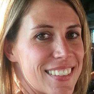 Meet your Posher, Desiree