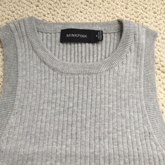 MinkPink Crop knitt Top - Picture 3 of 4
