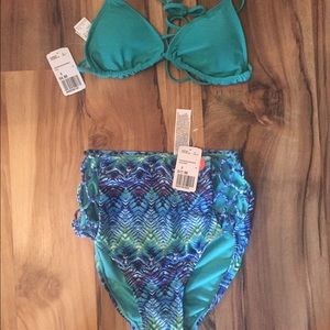 High-waisted bikini set