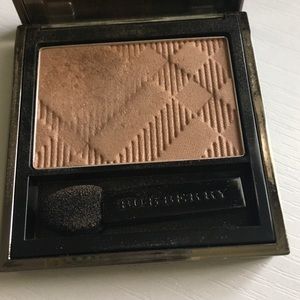 Burberry Eyeshadow.