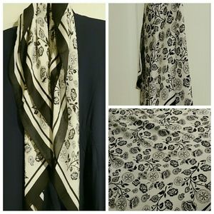 AVON Signature Style Scarf