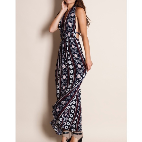 Backless Printed Halter Maxi Dress - Picture 2 of 4