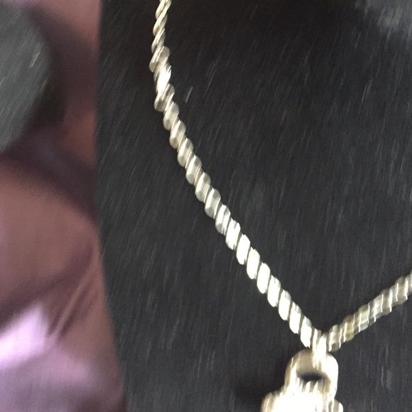 Necklace - Picture 3 of 4