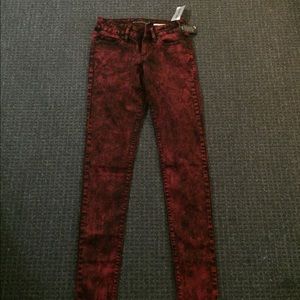 Hot topic skinny jeans sz 3 NWT