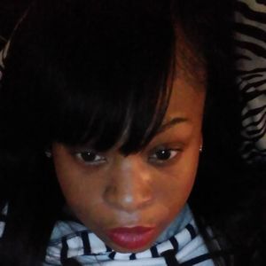 Meet your Posher, Angelina