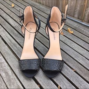 DSW Zigi Shoes Studded Ankle Strap Heels/Pump SZ 6