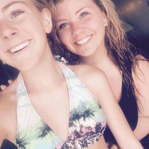 Meet your Posher, Macey