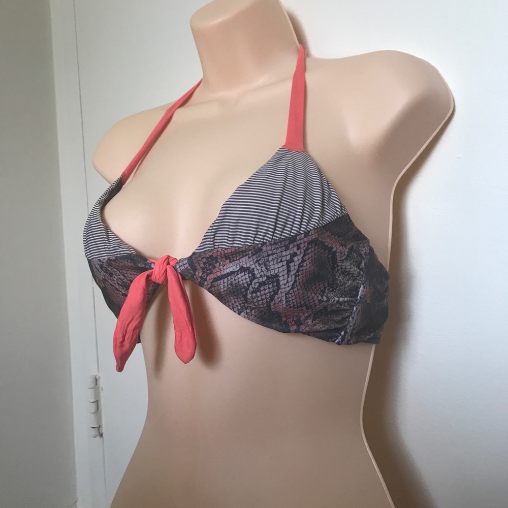 Saha Animal Print Striped Contrast Used Bikini Top - Picture 2 of 8