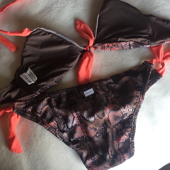 Saha Animal Print Striped Contrast Used Bikini Top - Picture 5 of 8