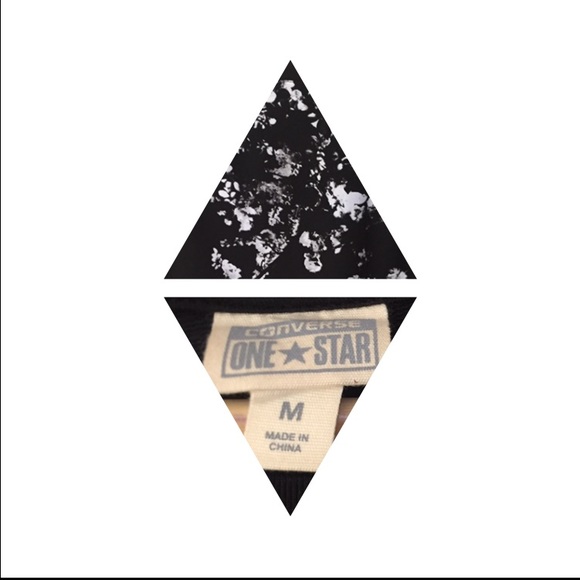 Converse One Star Black and White Crew Neck - Picture 2 of 3