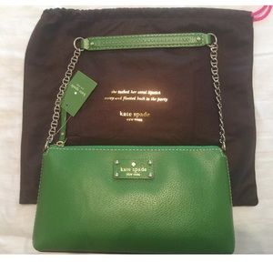 NWT Kate Spade purse! bright green with dust cover