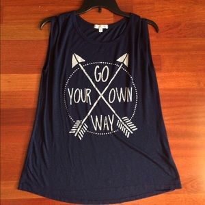 sleeveless navy blue top