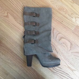 Mid-calf heeled fold over boots