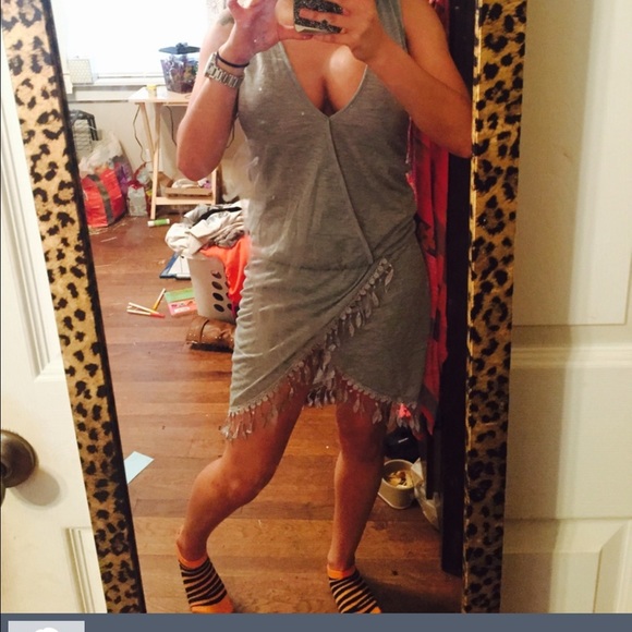 ✨Host Pick✨ Gray Beach Dress or Swim Cover - Picture 2 of 4