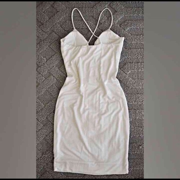 Dress - Picture 4 of 4