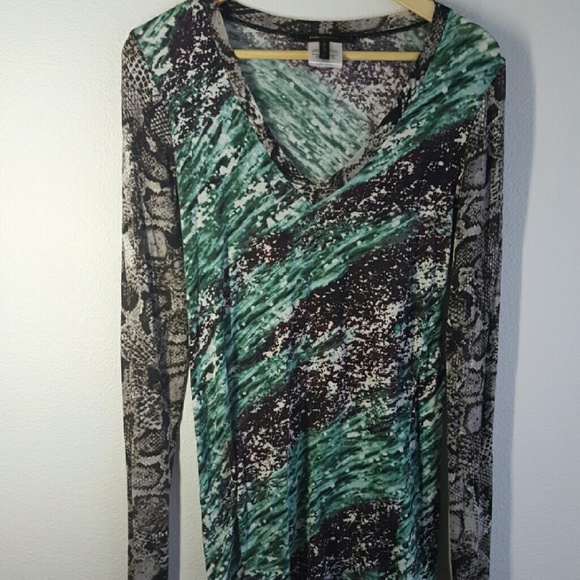 Long sleeve abstract print shirt L