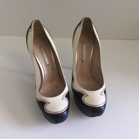 Nicolas kirkwood. High heels