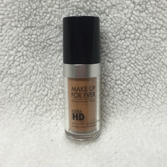 MUFE ultra HD foundation
