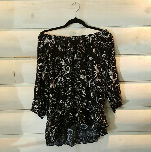 Off the shoulder high low top