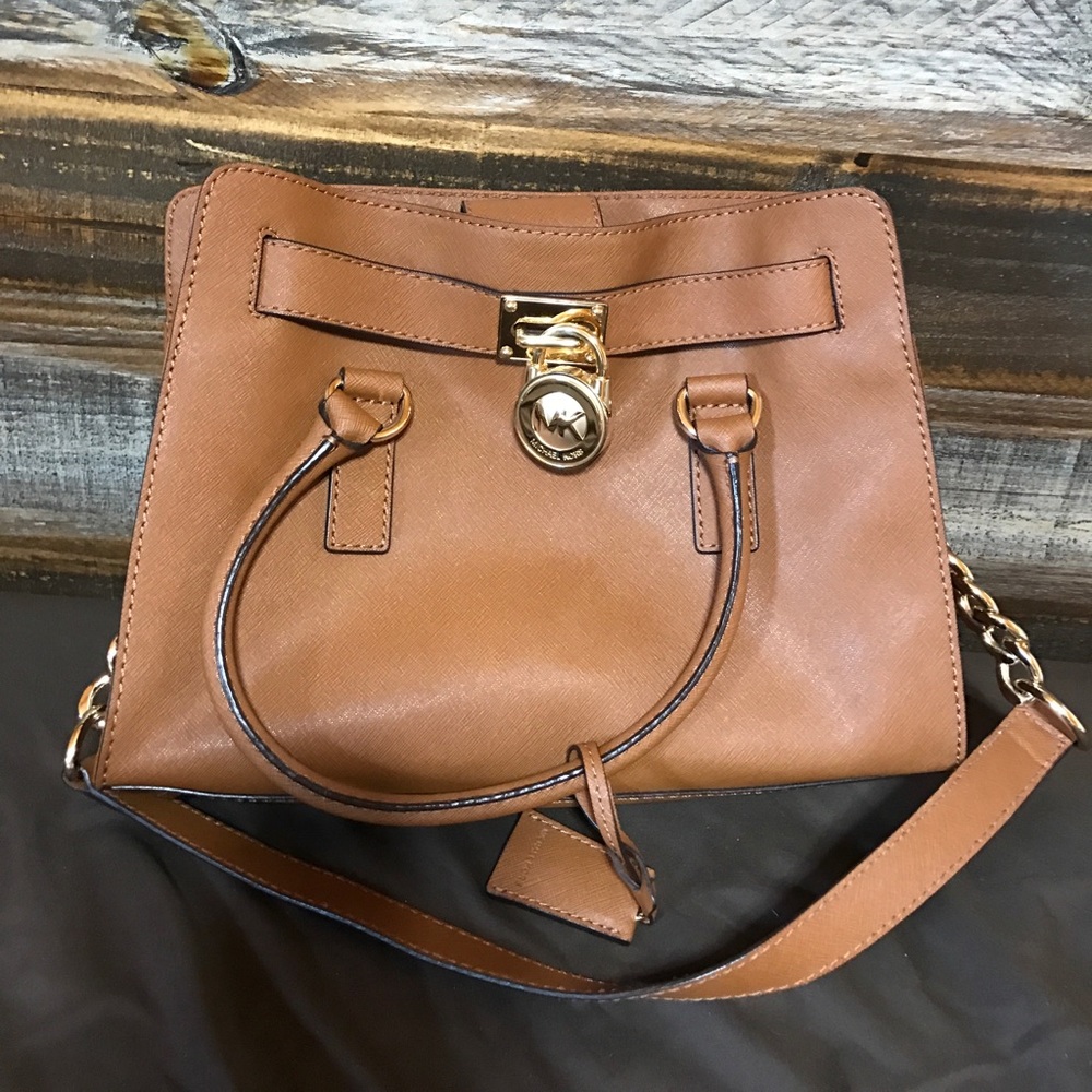 Micheal kors bag authentic