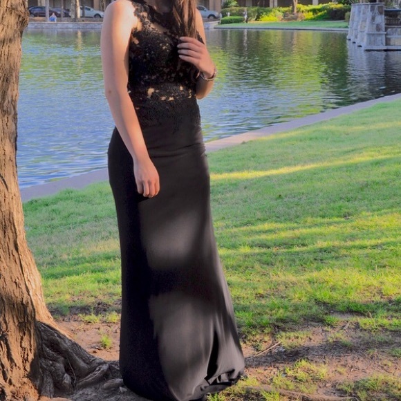 Prom Dress - Picture 2 of 4