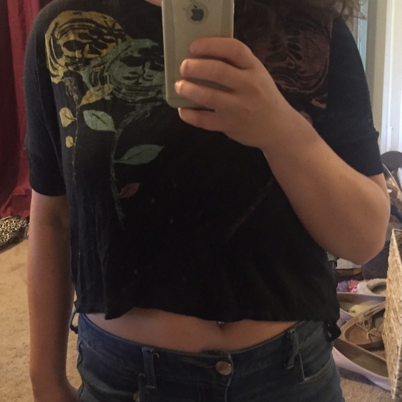 Abstract Crop Top - Picture 3 of 3