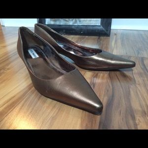 Steve Madden Gold Heels