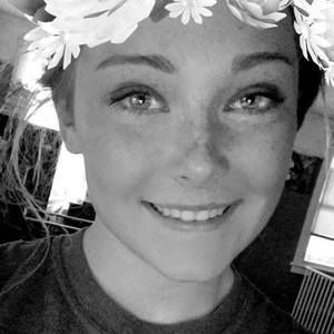 Meet your Posher, Hali