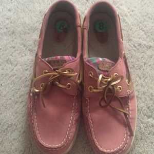 Pink Sperry boat shoes