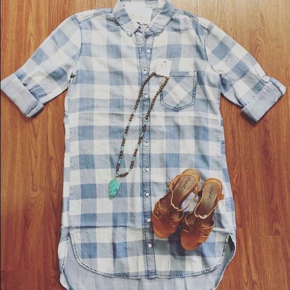 Super cute flannel dress!