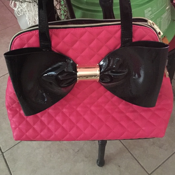 Betsey Johnson pink black bow bag