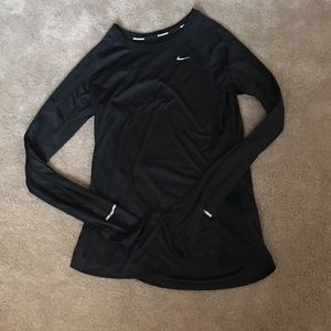 Nike Drifit Running long sleeve‼️‼️
