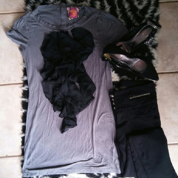 Dressy tee shirt