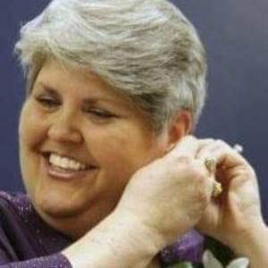 Meet your Posher, Carla