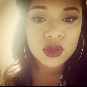 Meet your Posher, Elisha