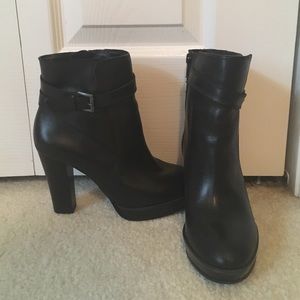 Black Arturo Chiang Healed Booties 6