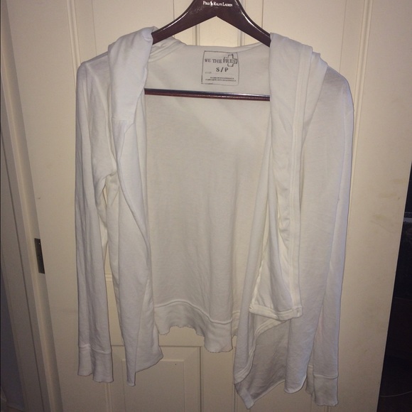 Free people cardigan / sweatshirt