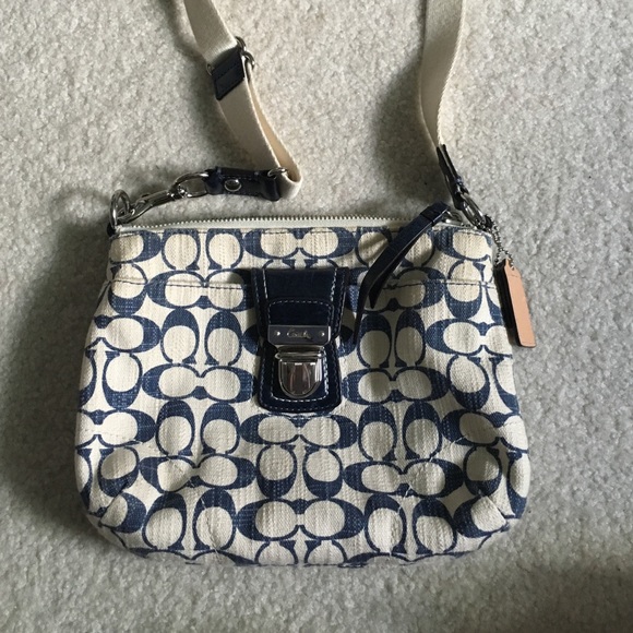 Crossbody bundle