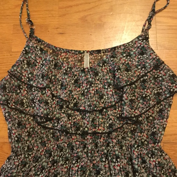 Fun patterned dress Host Pick 🎉🎉🎉 - Picture 2 of 4