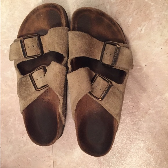 Size 37 Arizona Birkenstocks. Also on M