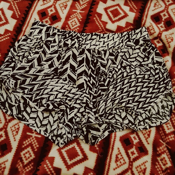 Black and white patterned soft shorts