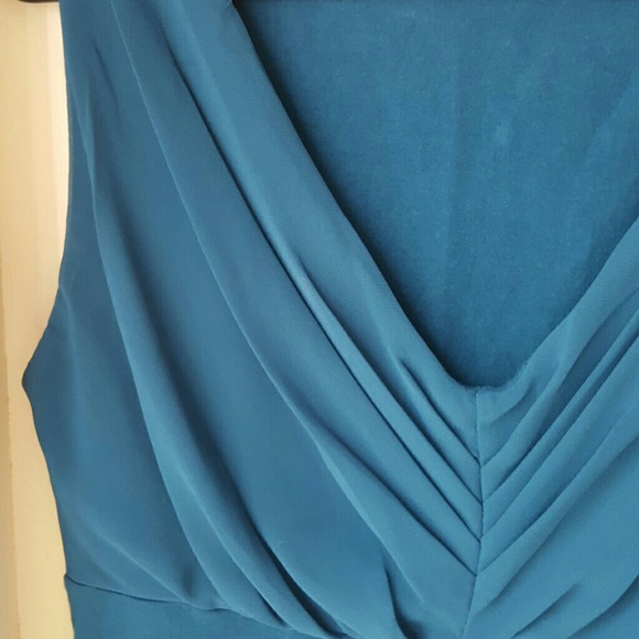 Teal Express V neck top - Picture 2 of 2