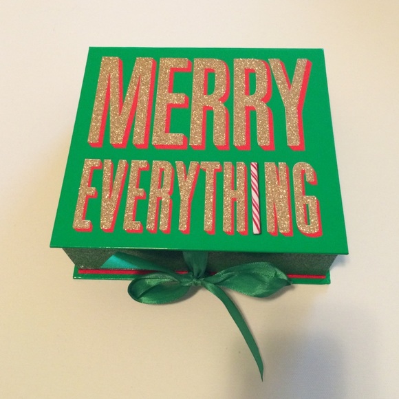 Bath and body works gift box.