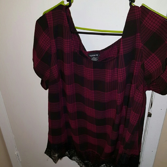 Torrid Red plaid tulip back top