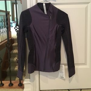 LuLuLemon Emerge Renewed Jacket