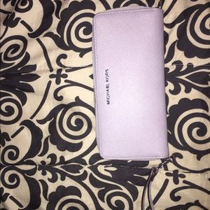 Michael kors wallet/ wristlet